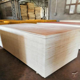 Cina E1 Lem Okoume Plywood Furniture Dekorasi, Plywood 9mm Durable pabrik