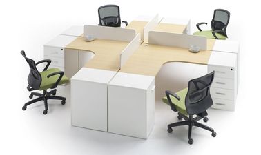 Penampilan Modern Papan Partikel Perabot Kantor Untuk Pekerjaan Kantor Dekorasi Meja Kantor